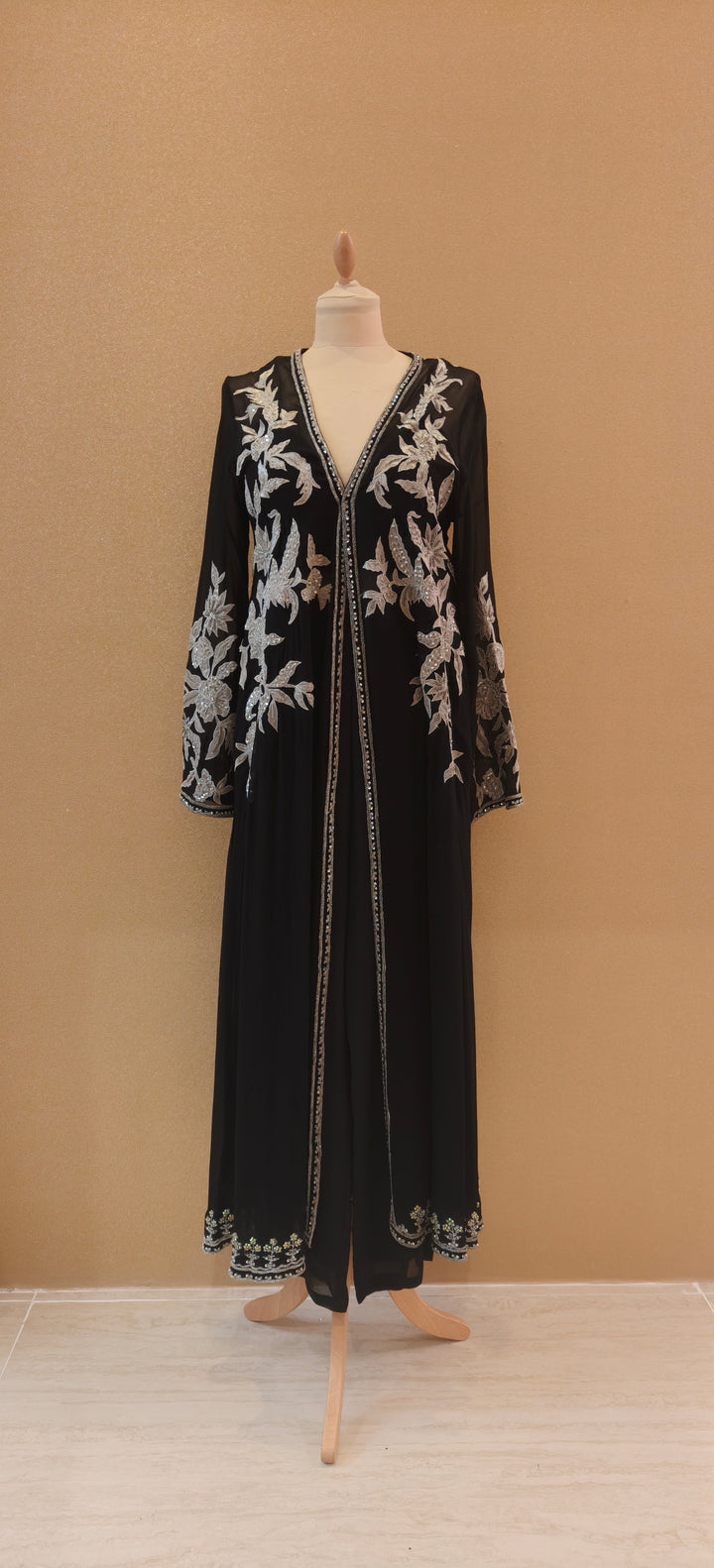 Black Embroidered Cape Set|VARUN BAHL