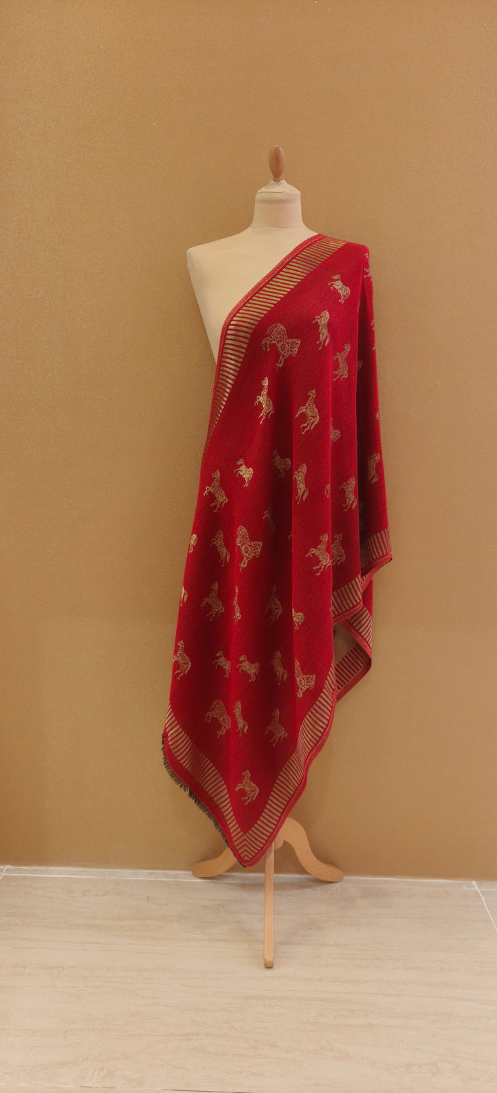Red Cashmere Horse Scarf |House of Inaayat