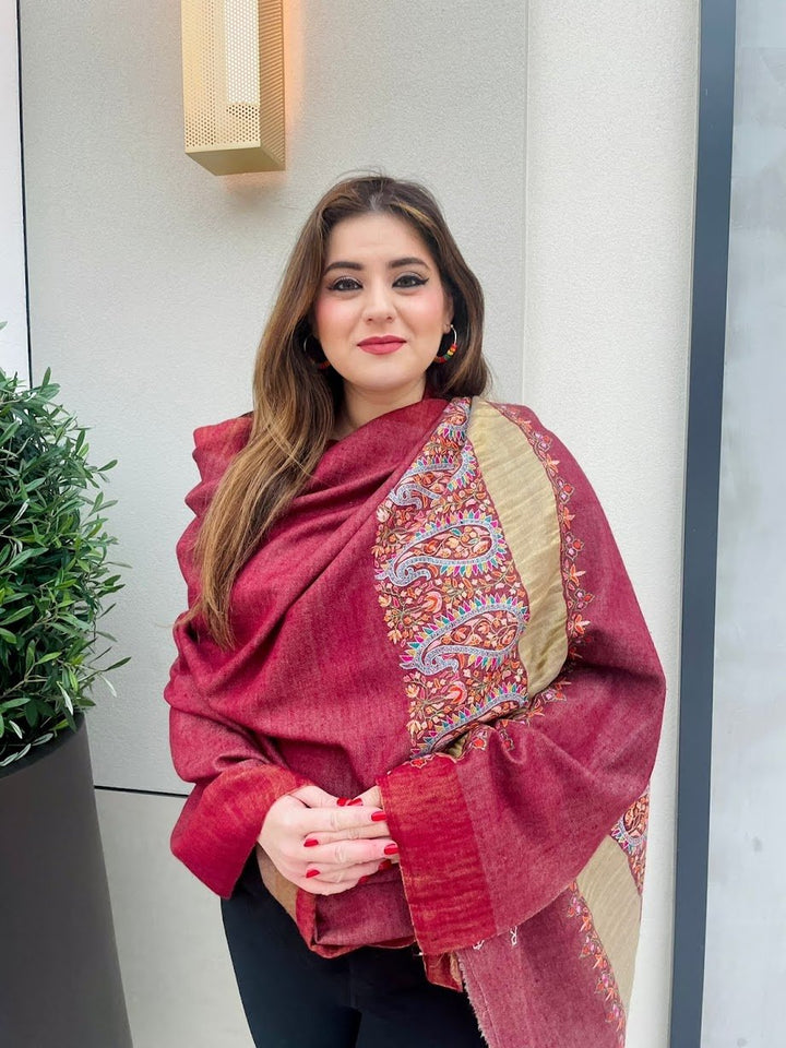 Benazir Red and Beige Reversible Pashmina Shawl | House of Inaayat