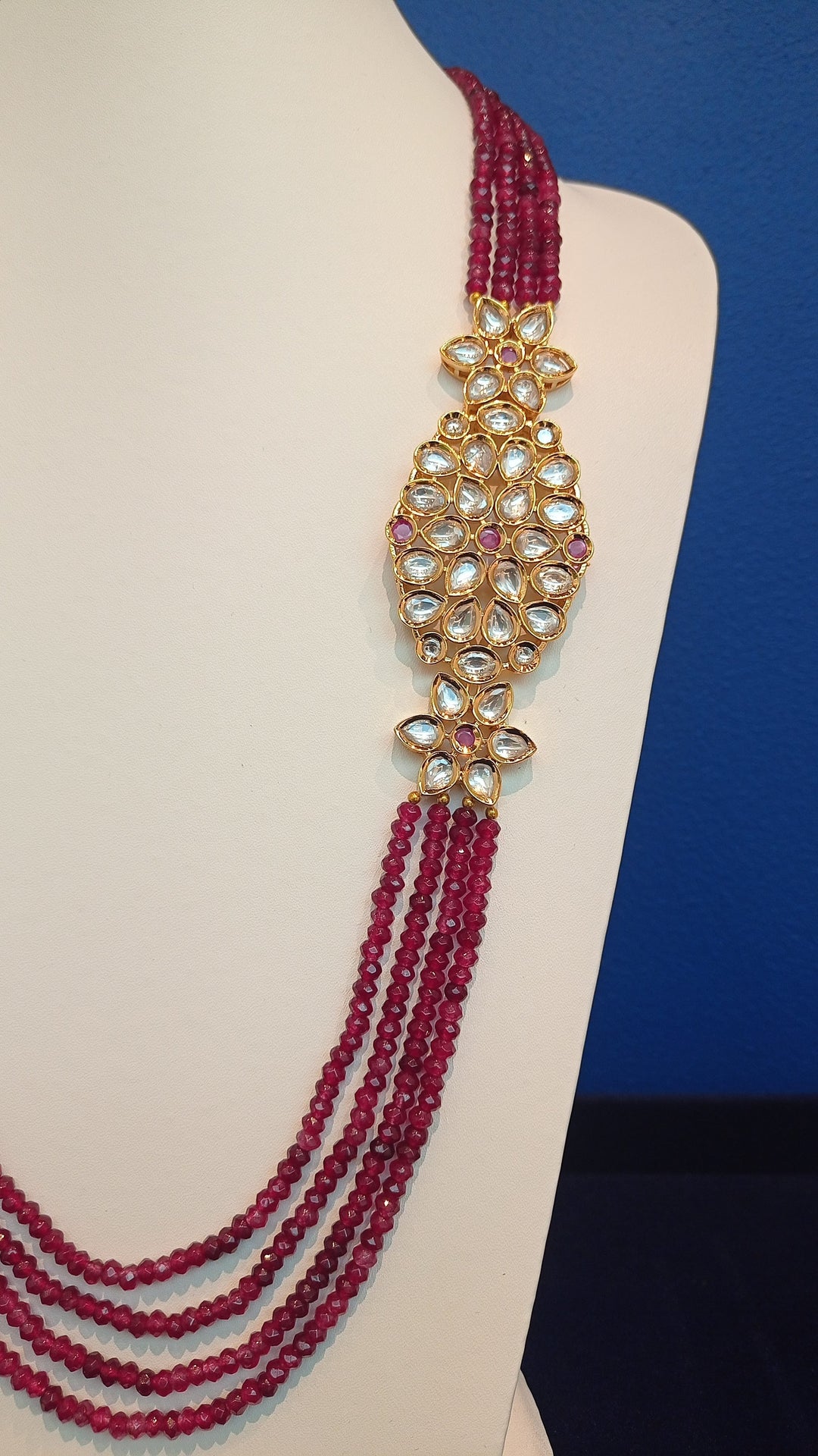 Alana Ruby and Kundan Side-Pendant Necklace and Earrings Set|Inaayat by Divya Taimni