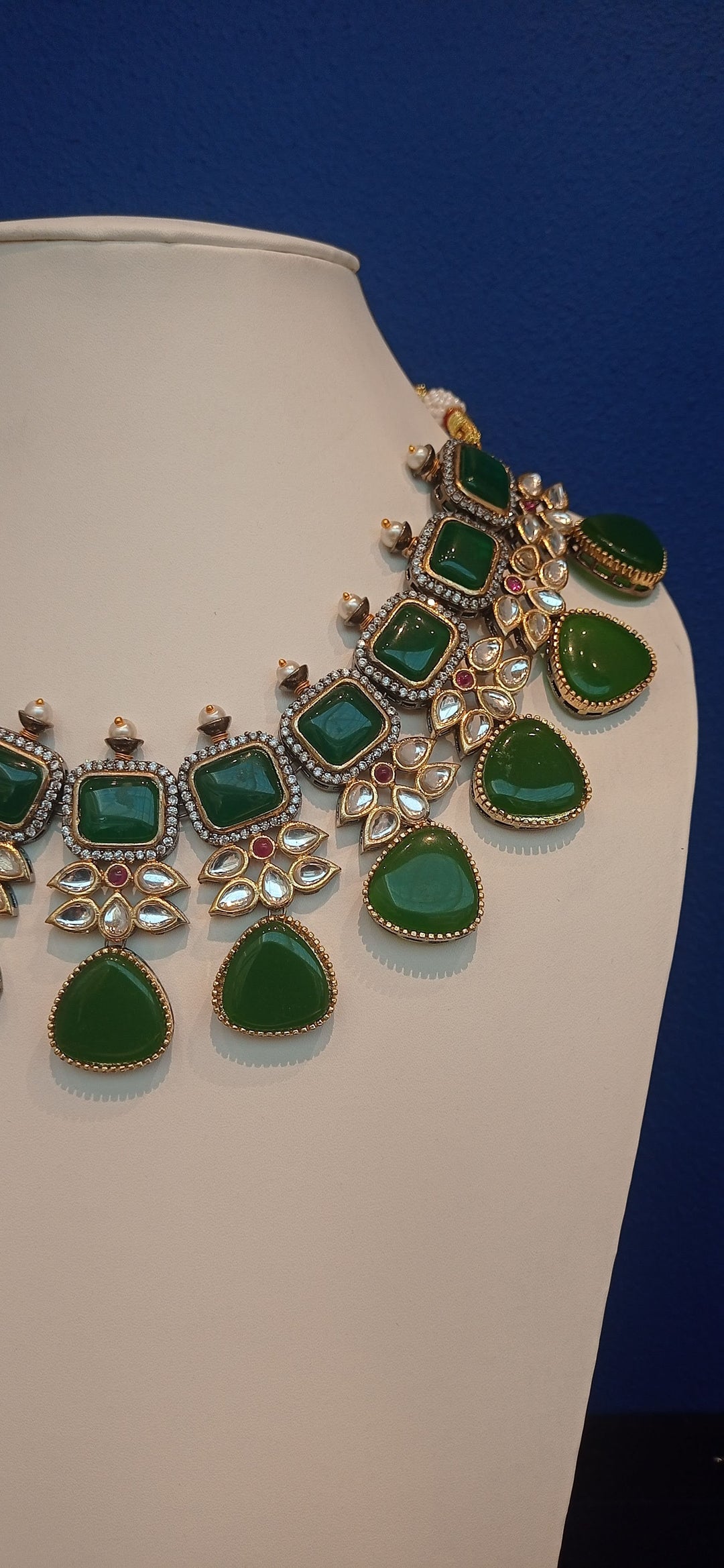 Noreena Green Stone and Kundan Necklace and Earrings Set|Inaayat by Divya Taimni