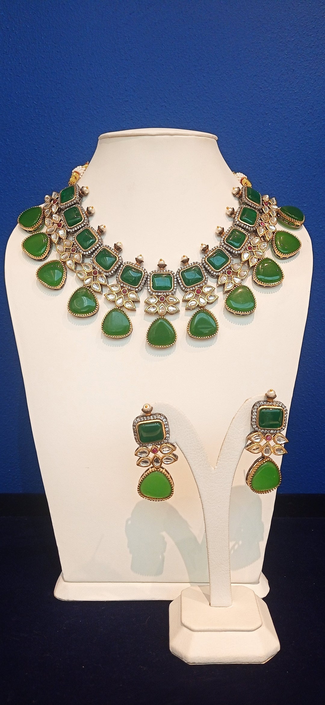 Noreena Green Stone and Kundan Necklace and Earrings Set|Inaayat by Divya Taimni