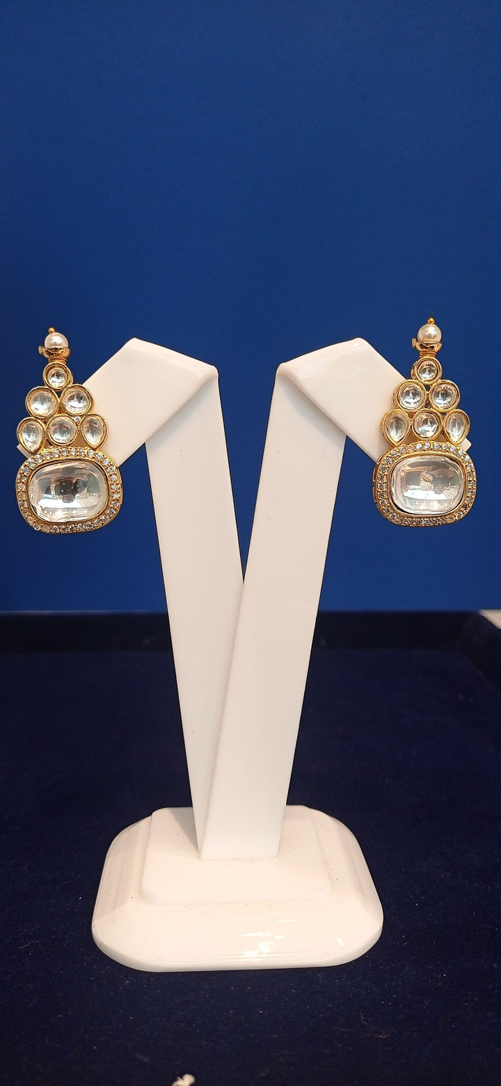 Kashish Imitation Polki Diamond Kundan Necklace and Earrings Set|Inaayat by Divya Taimni